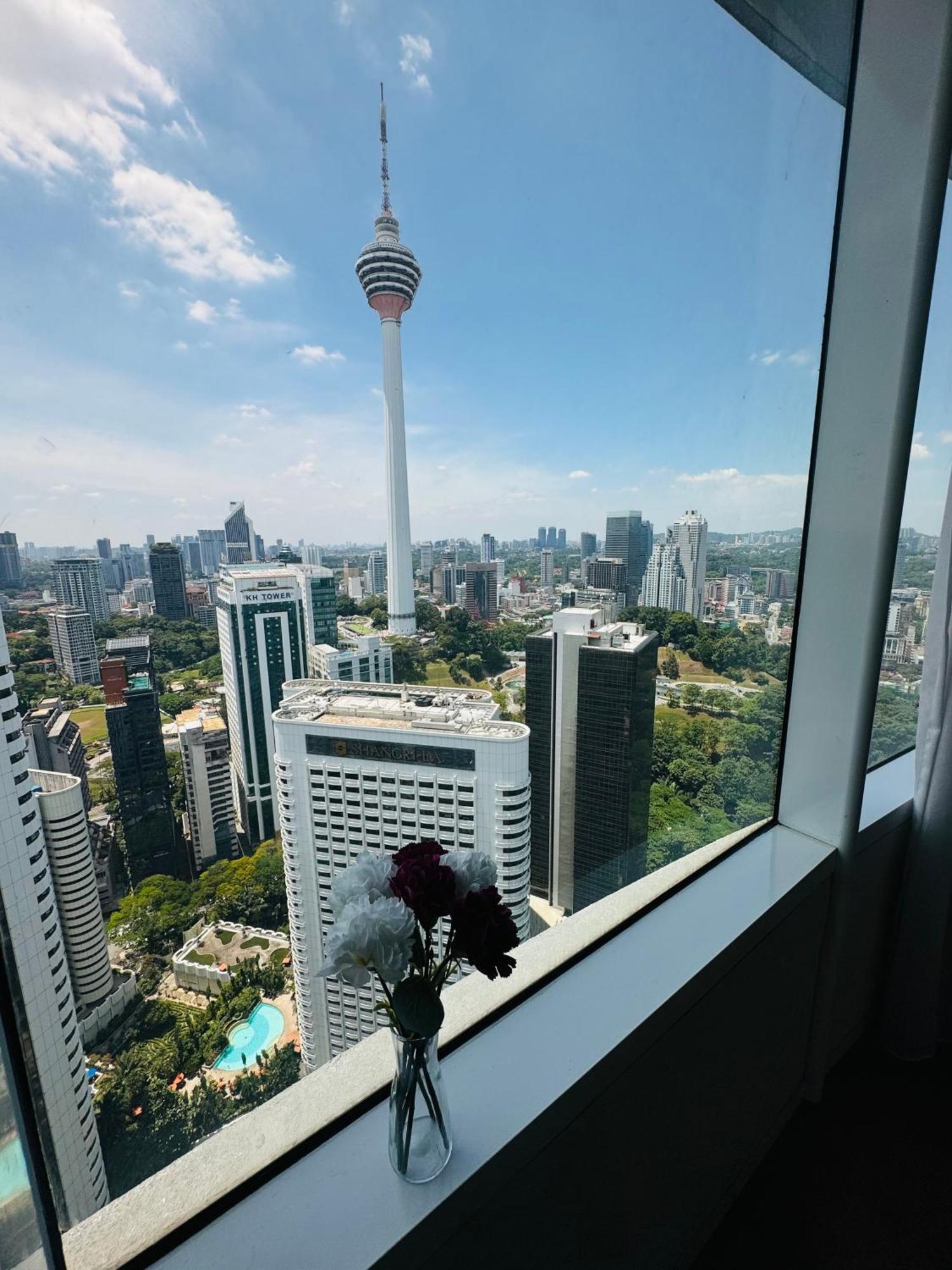 Vortex Suites Klcc By Rit กัวลาลัมเปอร์ ภายนอก รูปภาพ